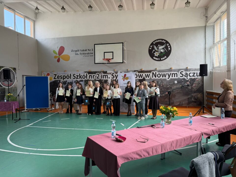 Miniaturka artykułu Sukces uczennic naszej szkoły – Magdaleny Musiał i Kamili Krasińskiej na XXIII Międzyszkolnym Konkursie Poezji Sybirackiej im. Mariana Jonkajtysa w Nowym Sączu.